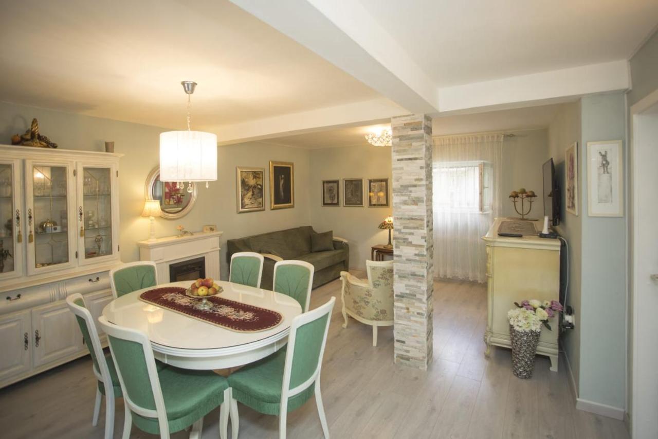 Apartment Antica With Yard & Bbq 스플리트 외부 사진